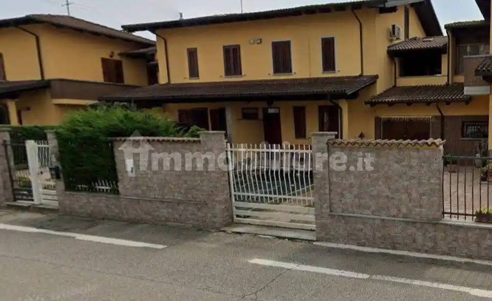 Villetta a schiera in vendita a Borgo Vercelli