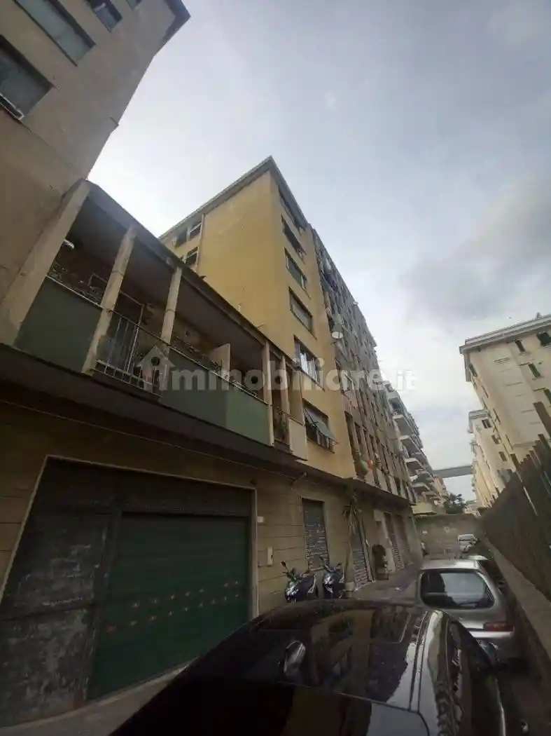Appartamento in vendita a Genova