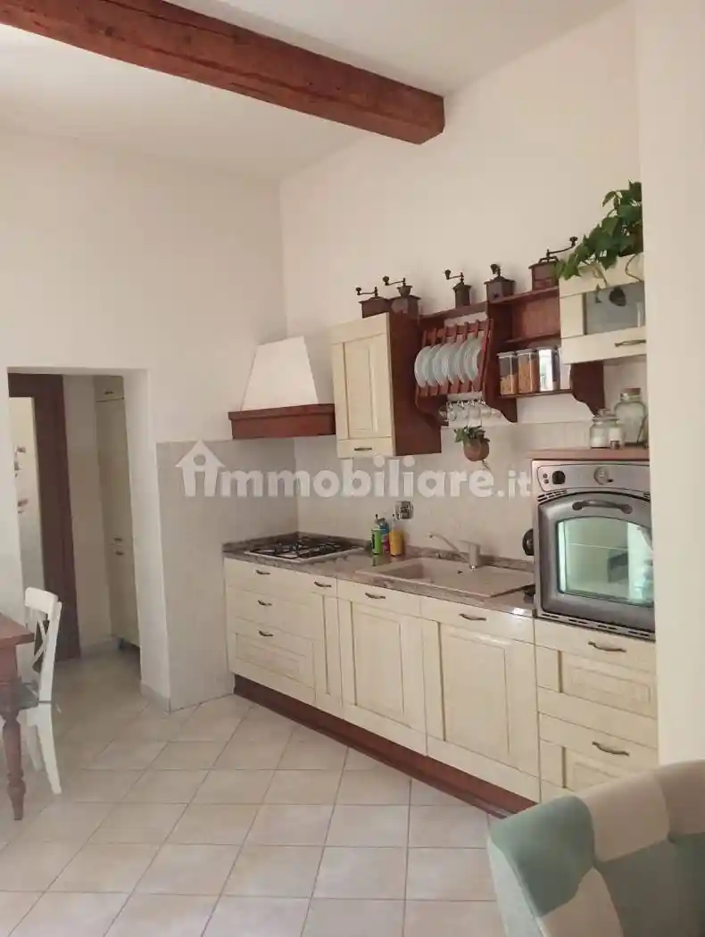 Appartamento in vendita a Livorno