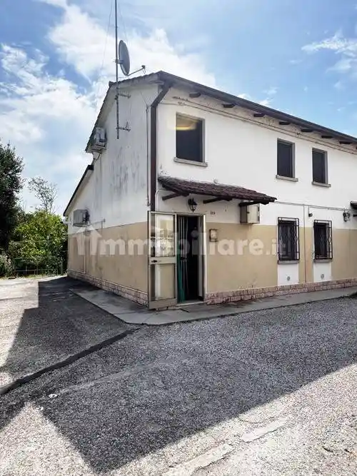 Villa in vendita a Ferrara