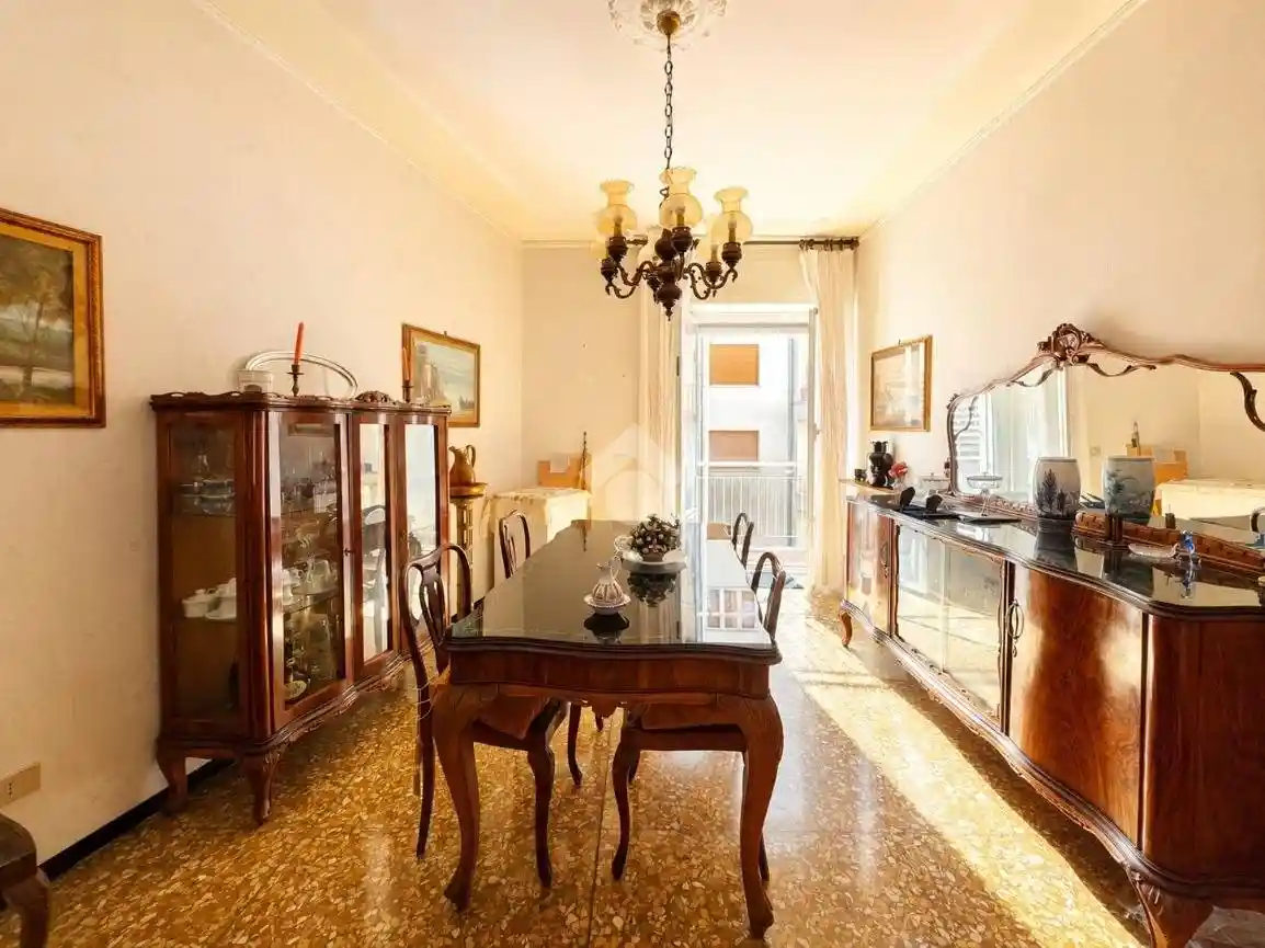Appartamento in vendita a Savona