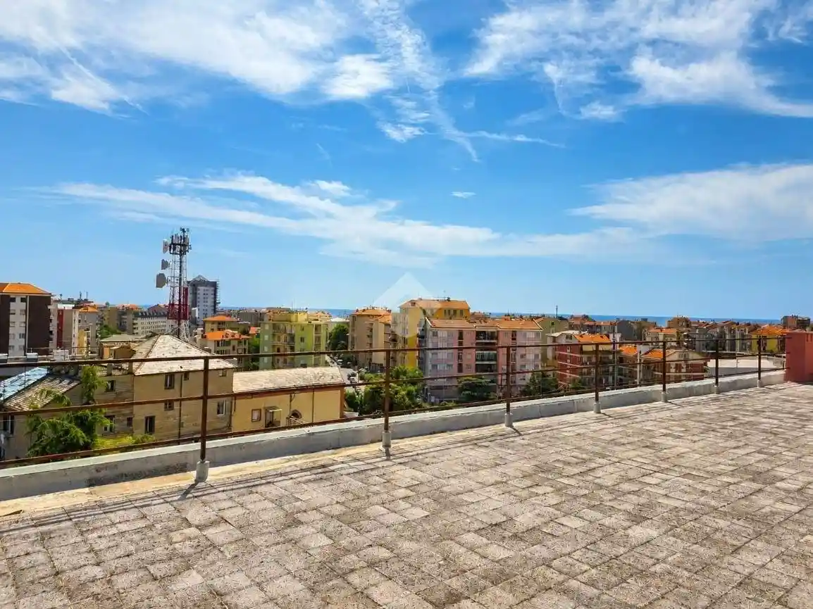 Appartamento in vendita a Savona