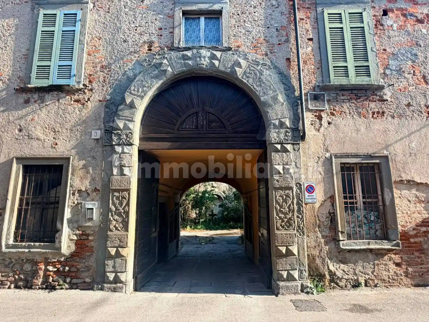 Palazzo - Edificio in vendita a Chiari