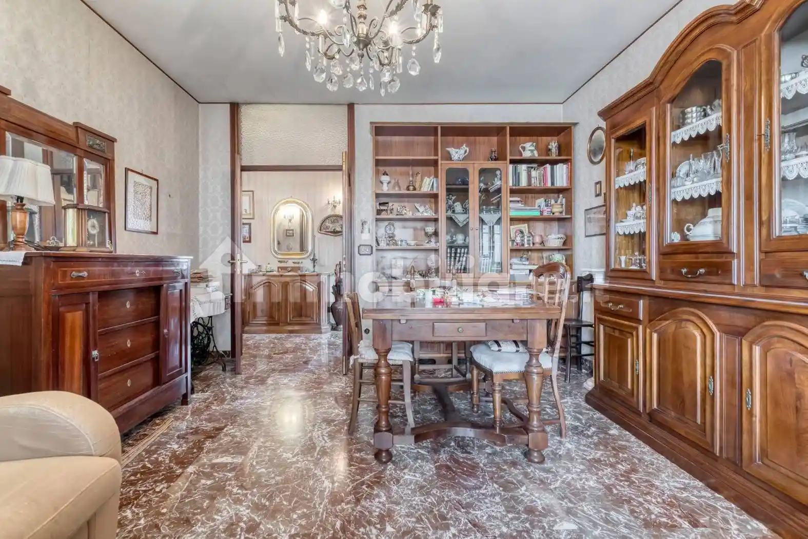 Appartamento in vendita a Bologna