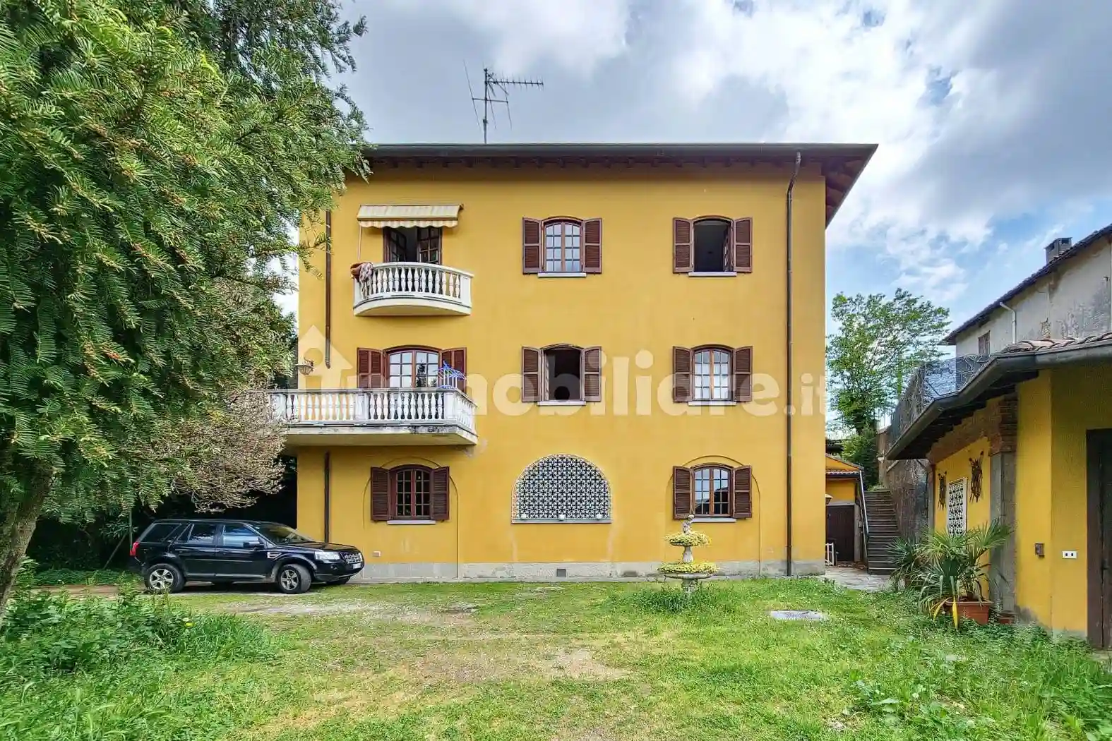 Villa - foto 2
