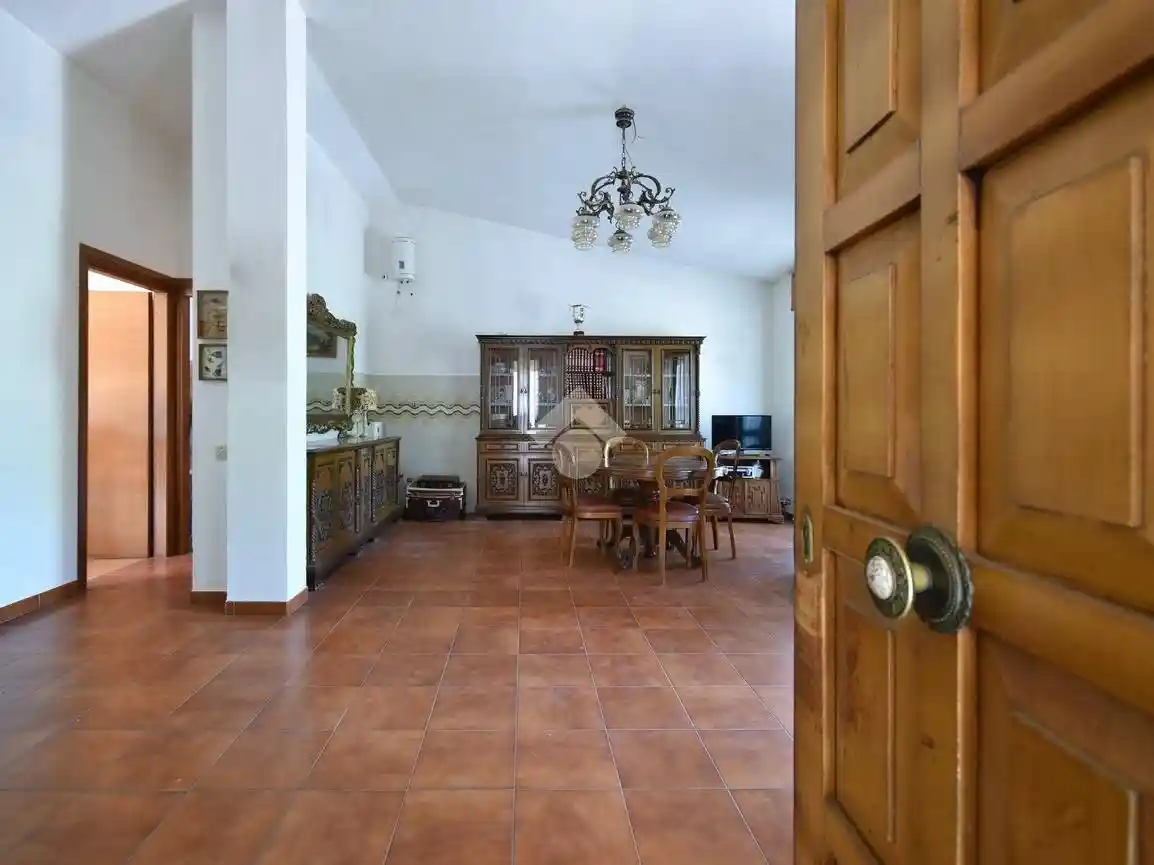 Villa in vendita a Sermoneta