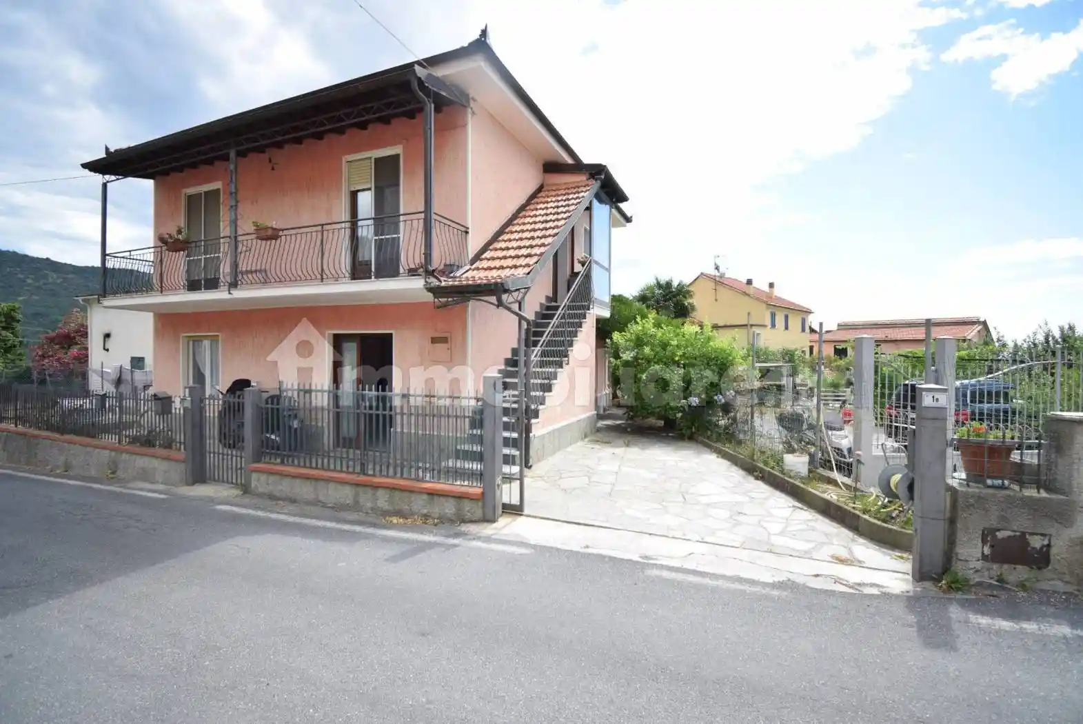 Appartamento in vendita a Diano Arentino