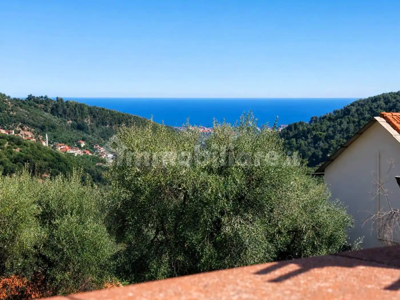 Appartamento in vendita a Diano Arentino