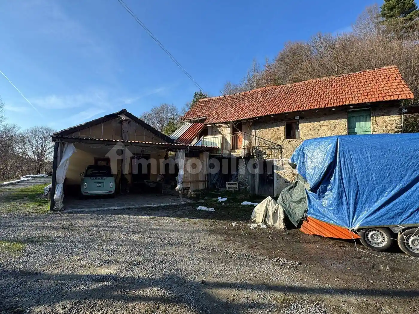 Villa in vendita a Pontinvrea