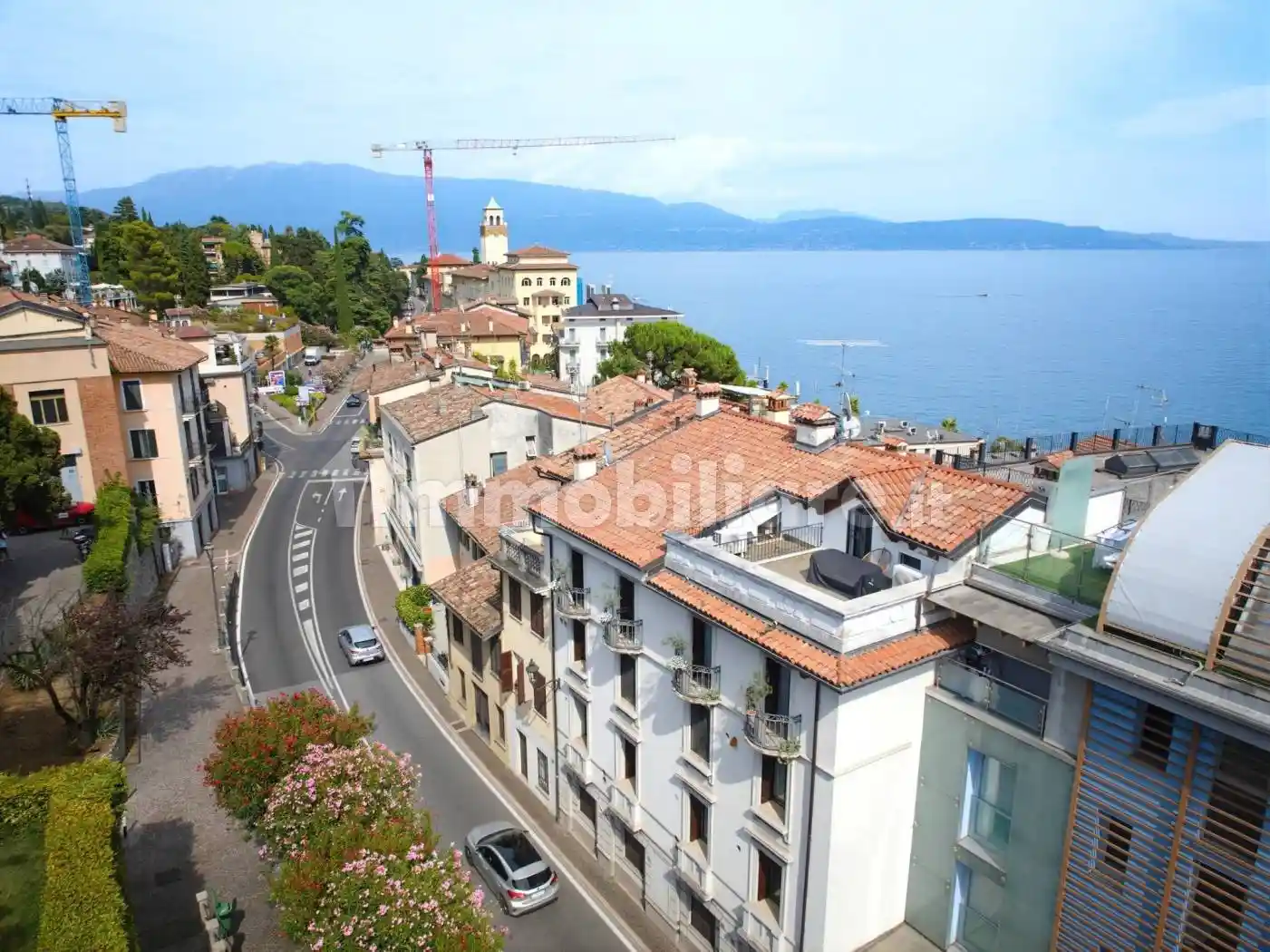 Appartamento in vendita a Gardone Riviera