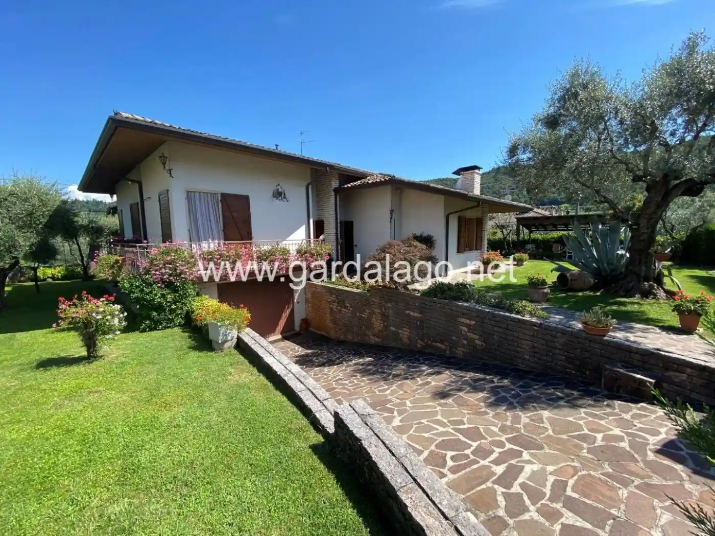 Villa in vendita a Garda