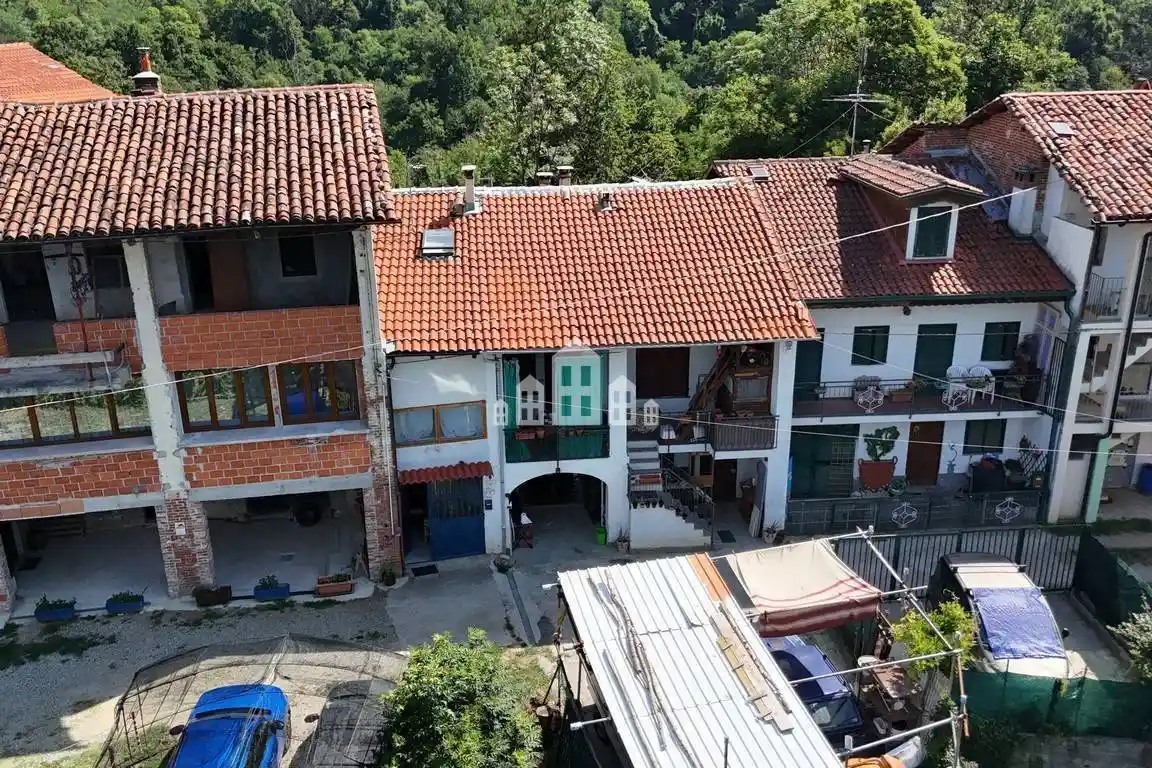 Casa indipendente in vendita a Castellamonte