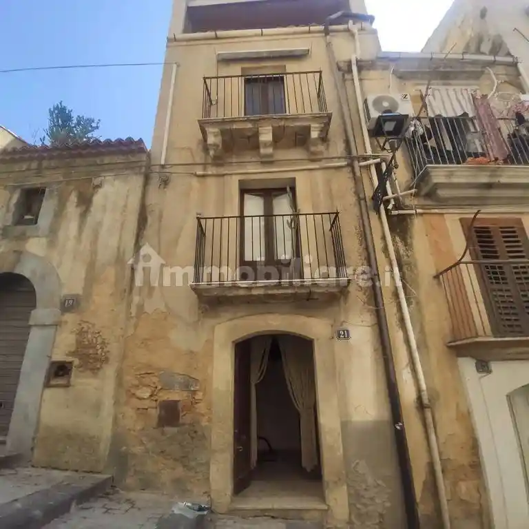 Casa indipendente in vendita a Caltagirone