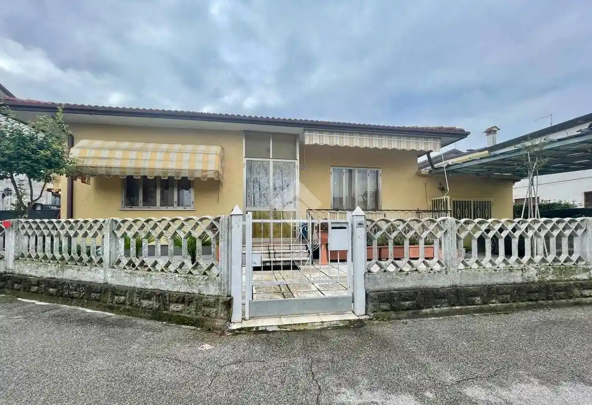 Casa indipendente in vendita a Albignasego