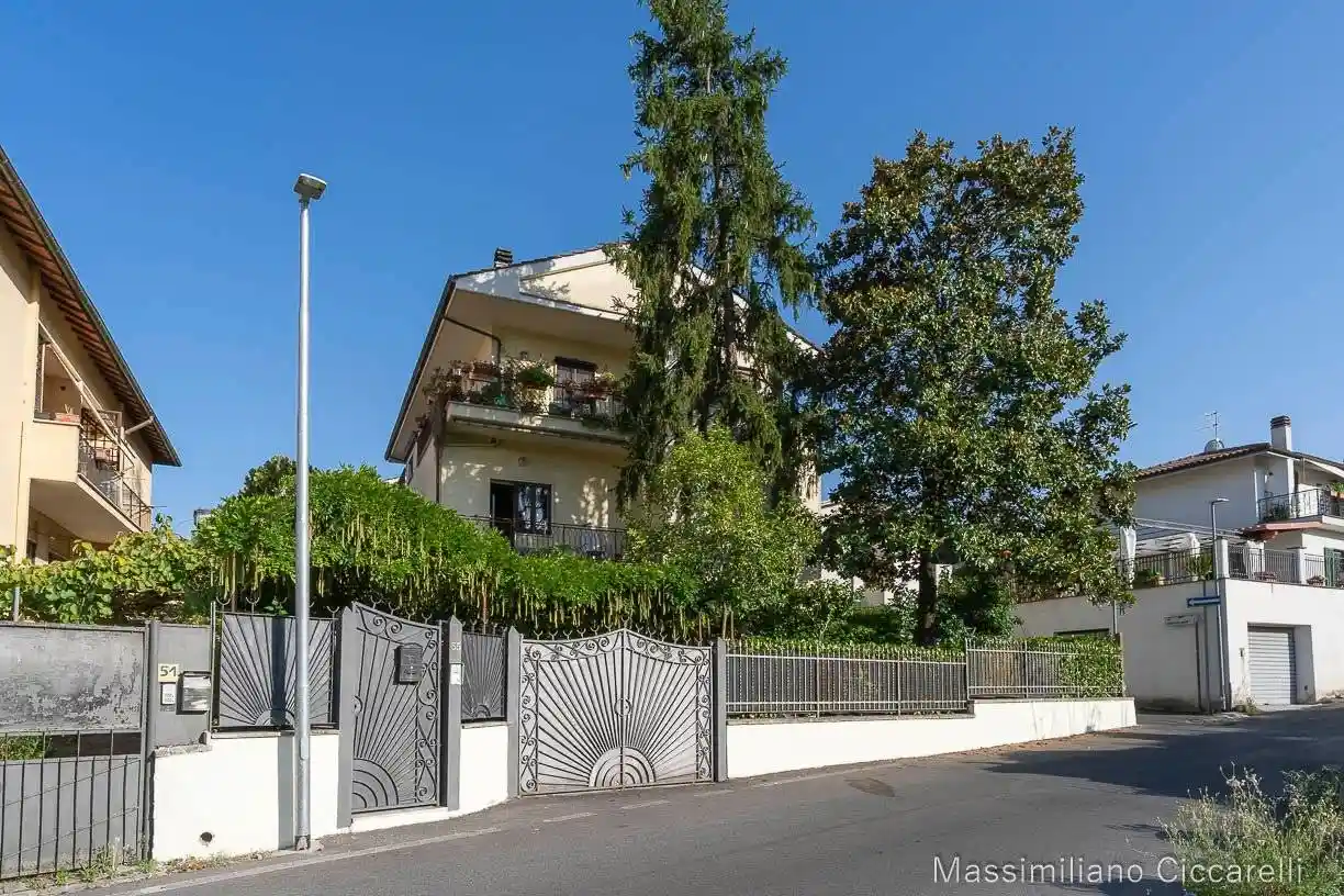 Appartamento in vendita a Grottaferrata