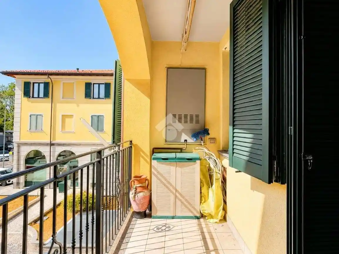 Appartamento in vendita a Lazzate