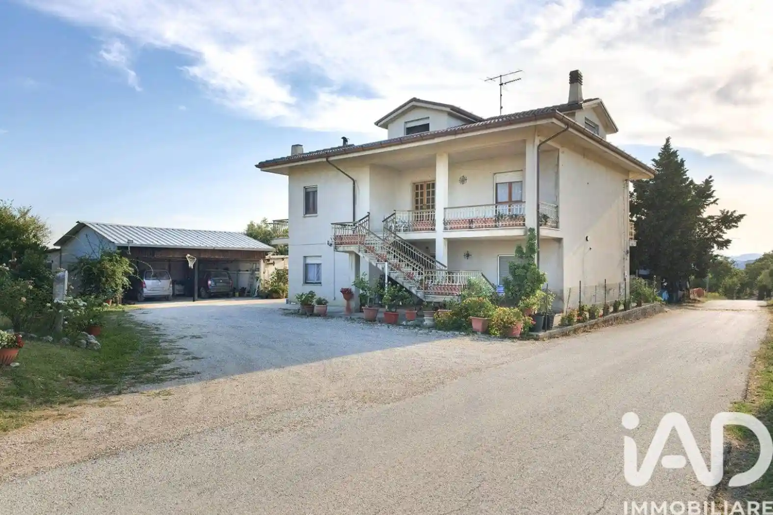Villa in vendita a Montegiorgio