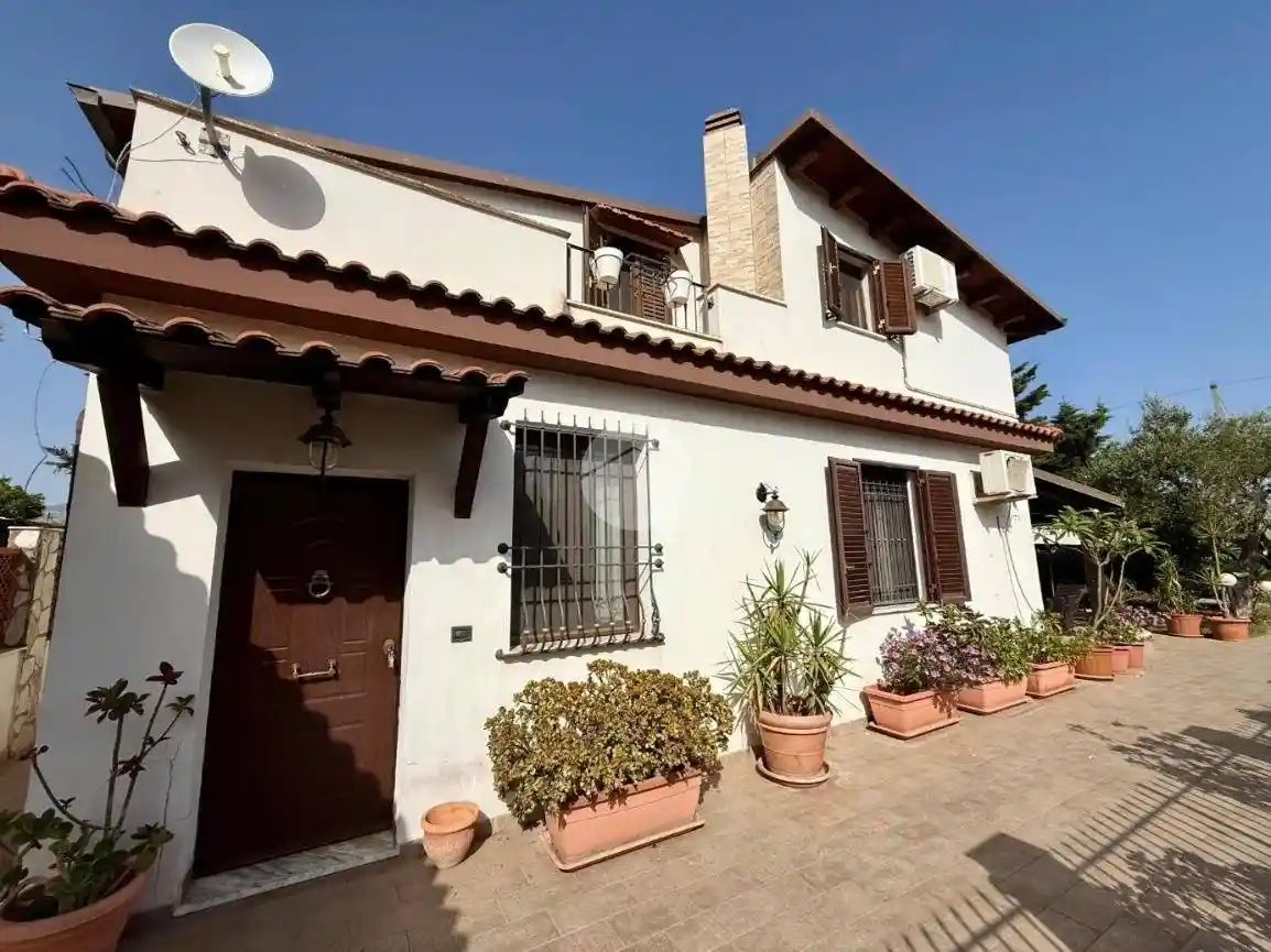 Villa in vendita a Carini