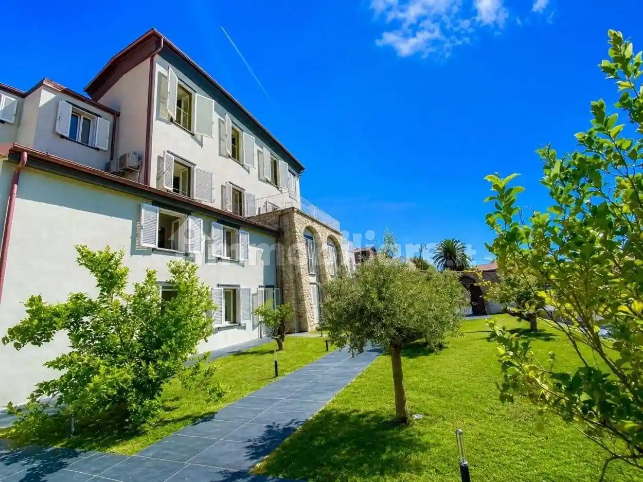 Villa in vendita a La Spezia