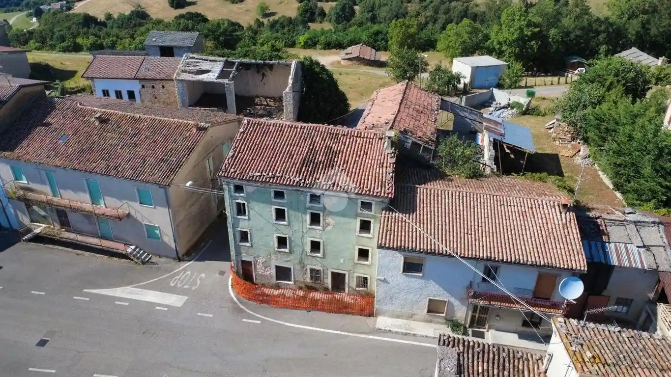 Rustico - Casale in vendita a Cerro Veronese