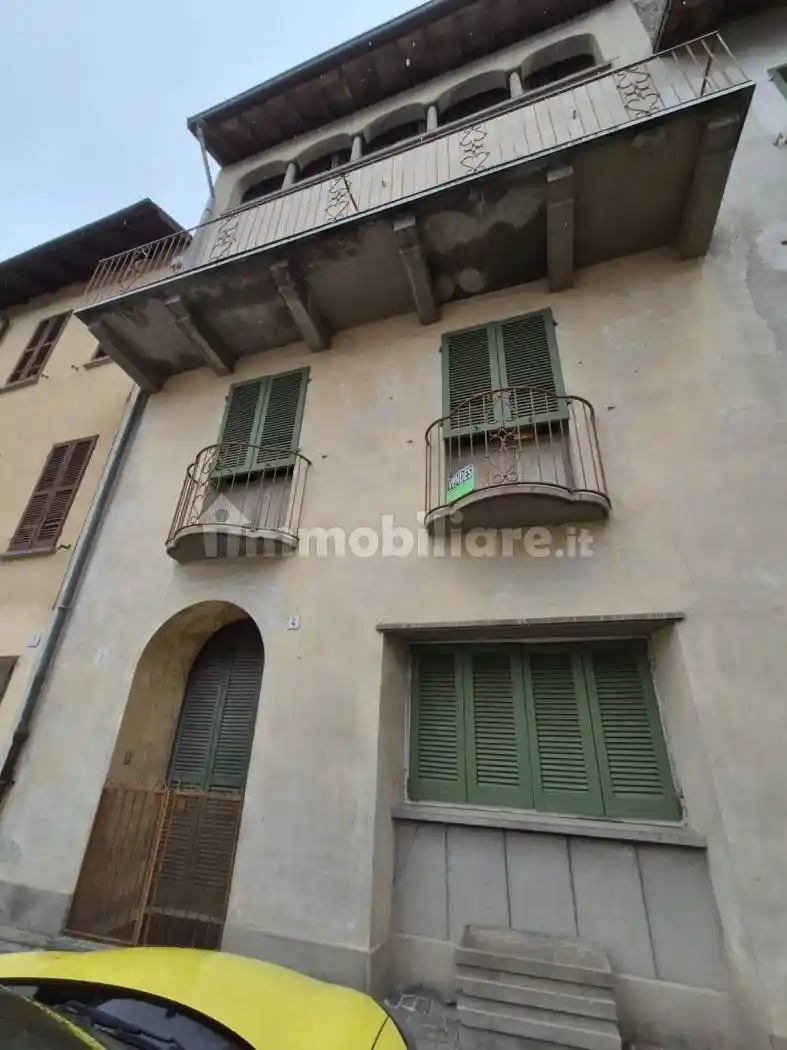 Casa indipendente in vendita a Volpedo