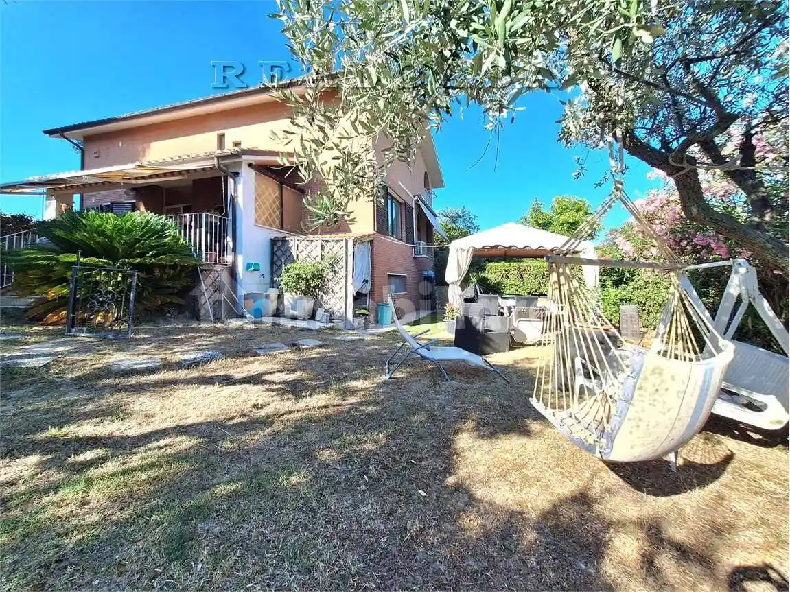 Villa in vendita a Porto Recanati