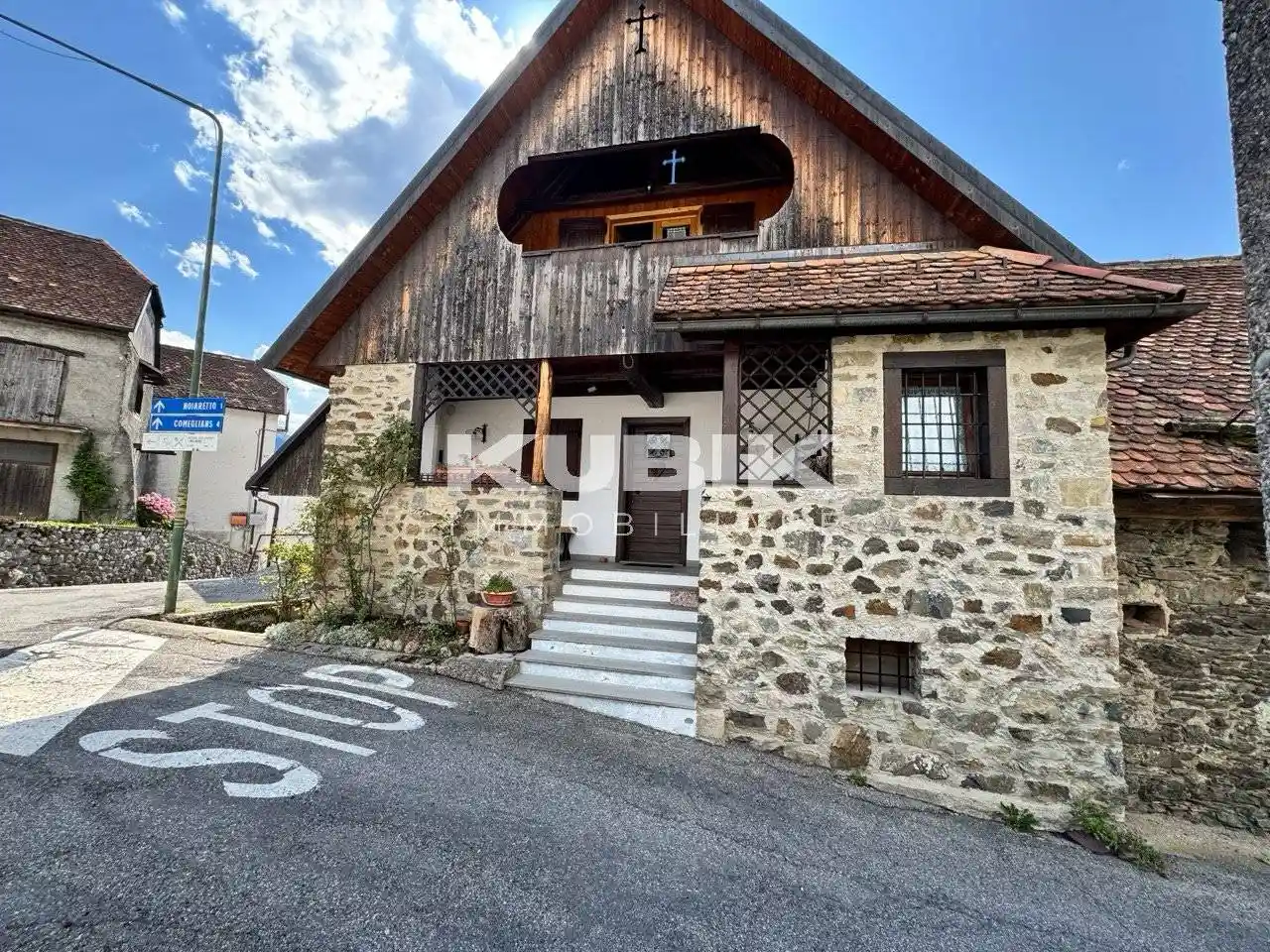 Appartamento in vendita a Comeglians