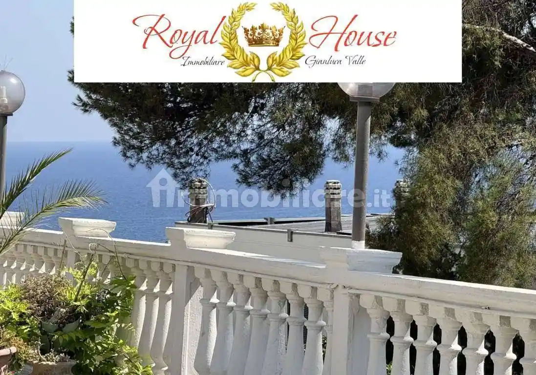 Villa in vendita a Andora