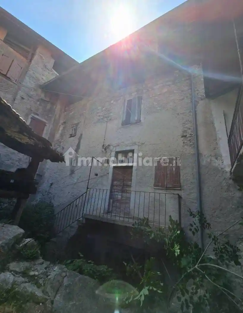 Rustico - Casale in vendita a Niardo