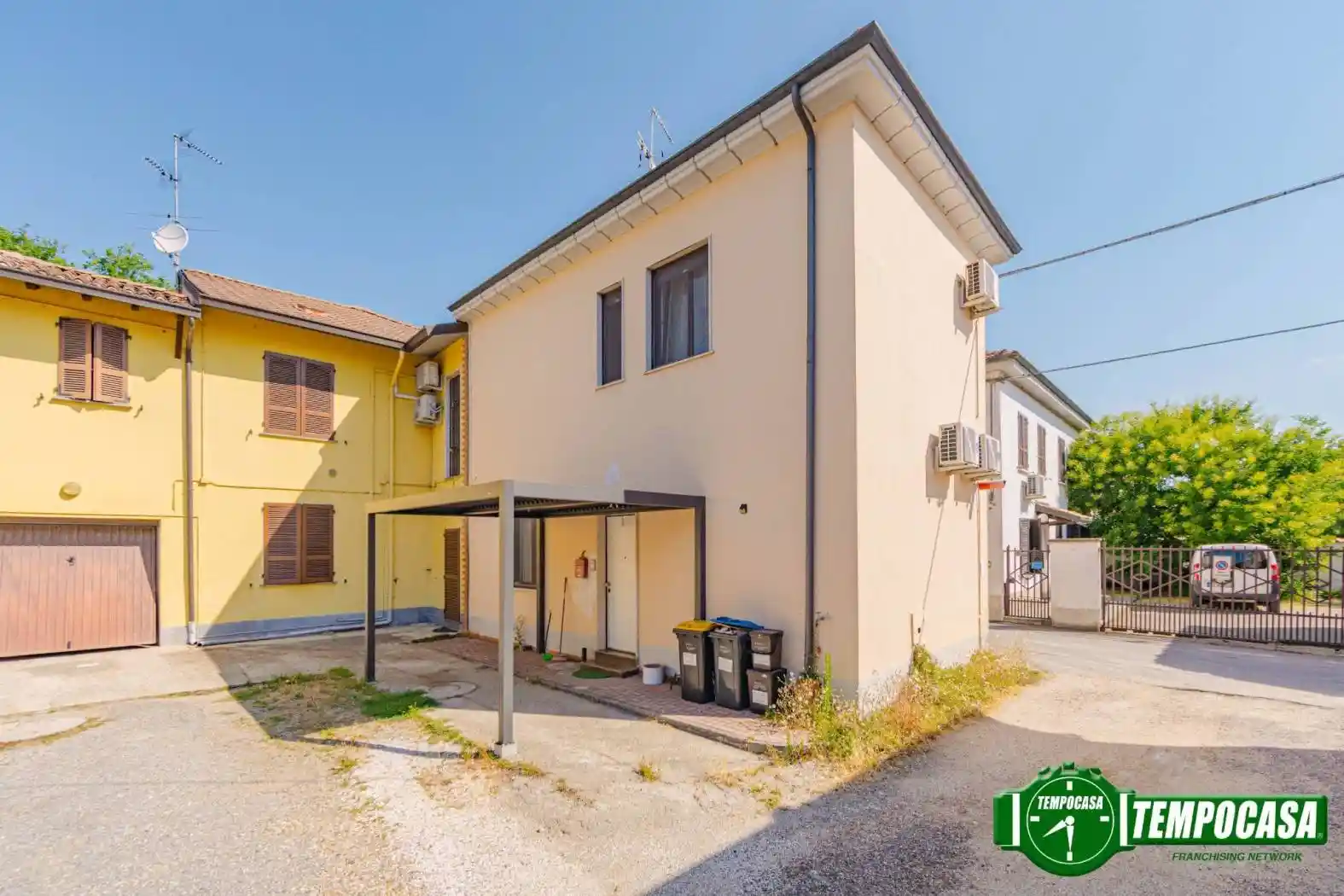 Appartamento in vendita a Bastida Pancarana