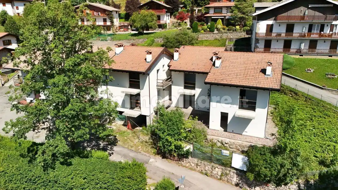 Appartamento in vendita a Castione della Presolana