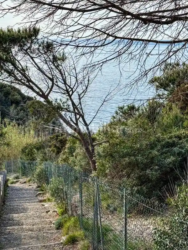 Villa in vendita a Marciana