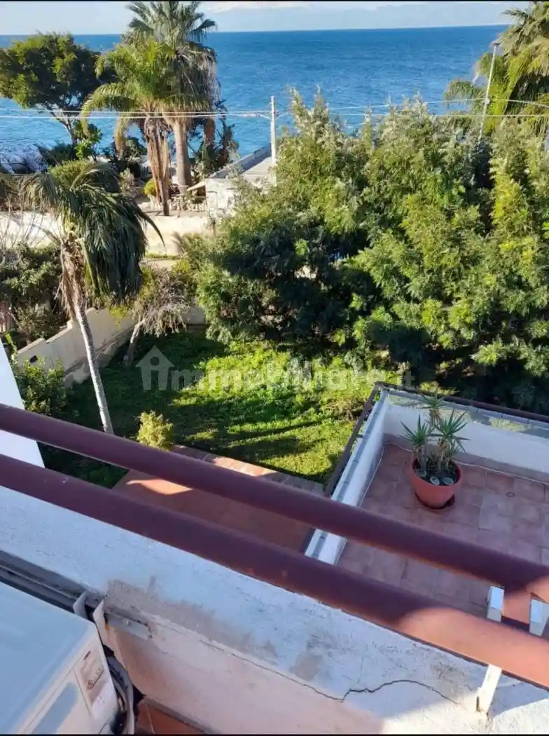 Villa in vendita a Reggio Calabria
