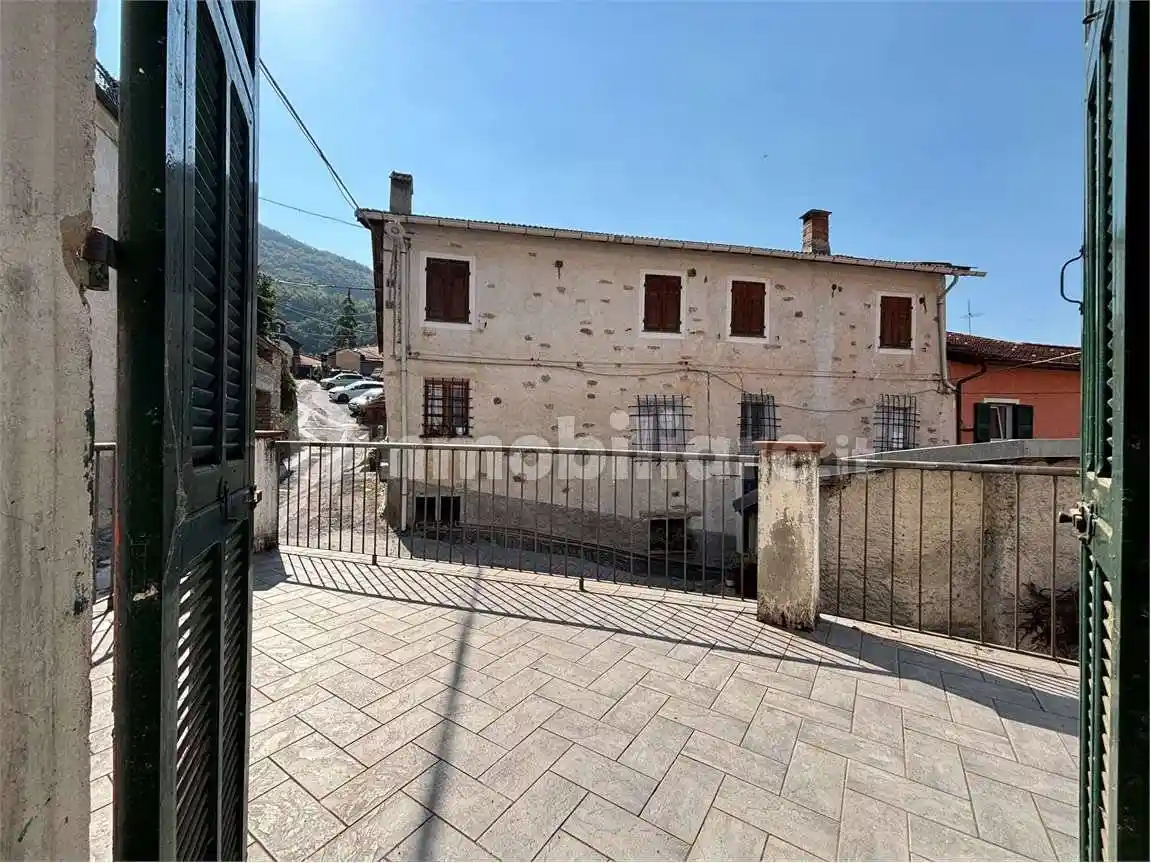 Appartamento in vendita a Armo