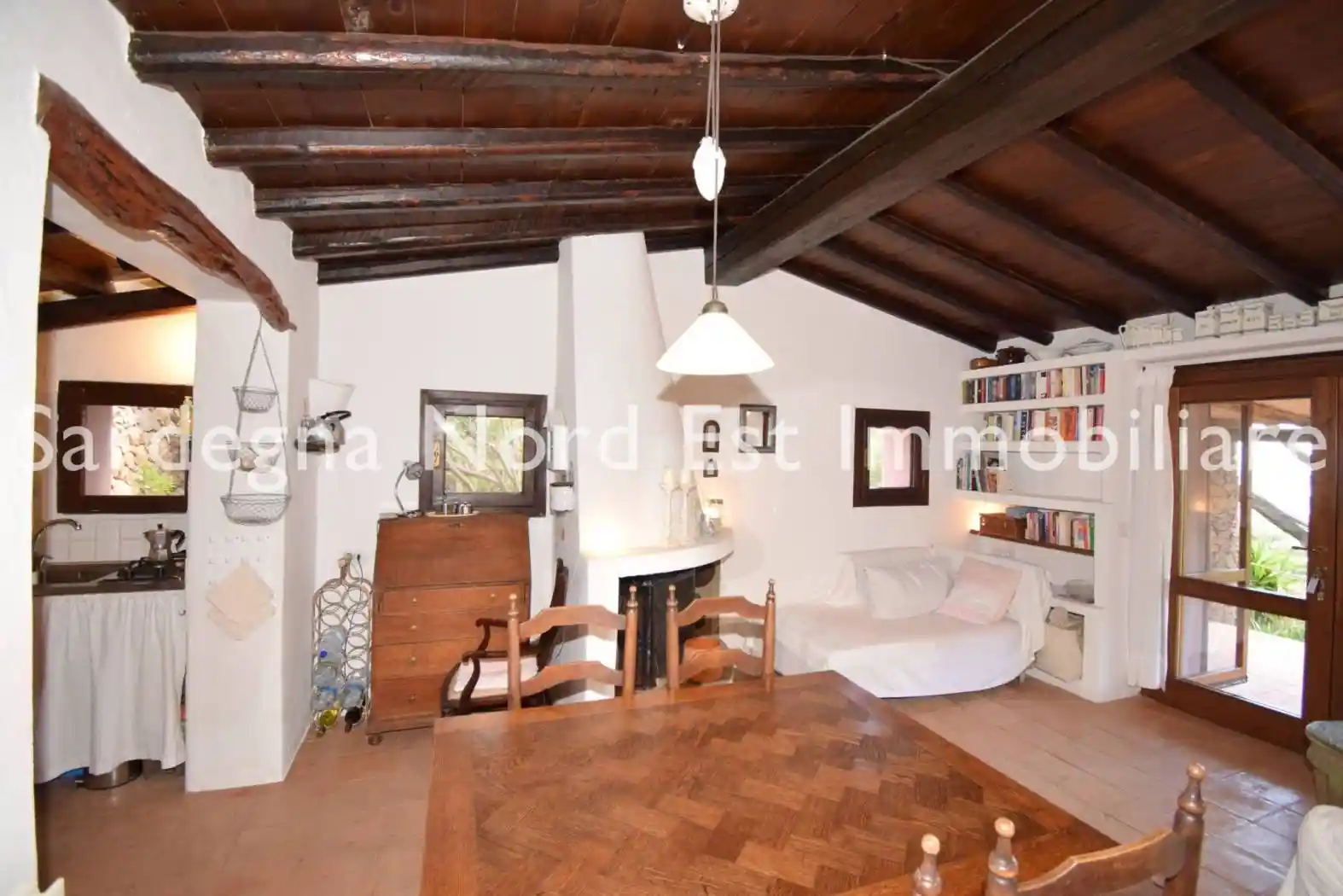 Villa in vendita a San Teodoro