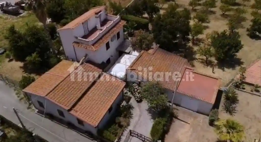 Villa in vendita a Capo d'Orlando