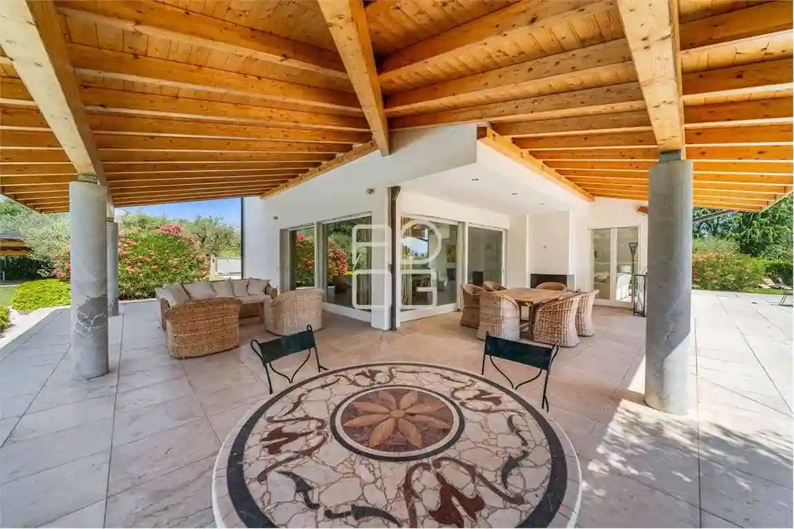 Villa - foto 4