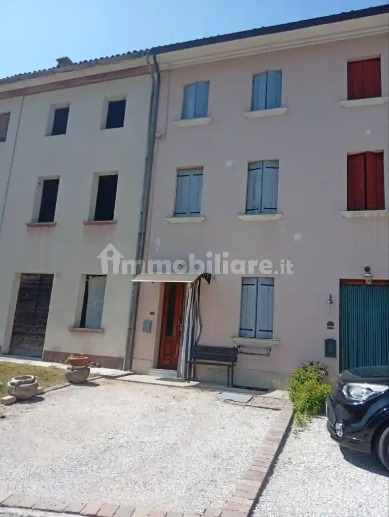 Villa in vendita a Vittorio Veneto
