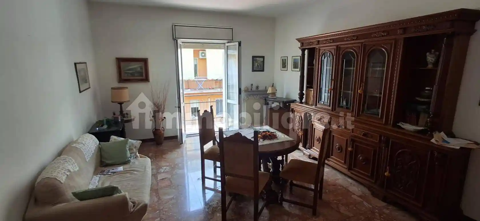 Appartamento in vendita a Piacenza