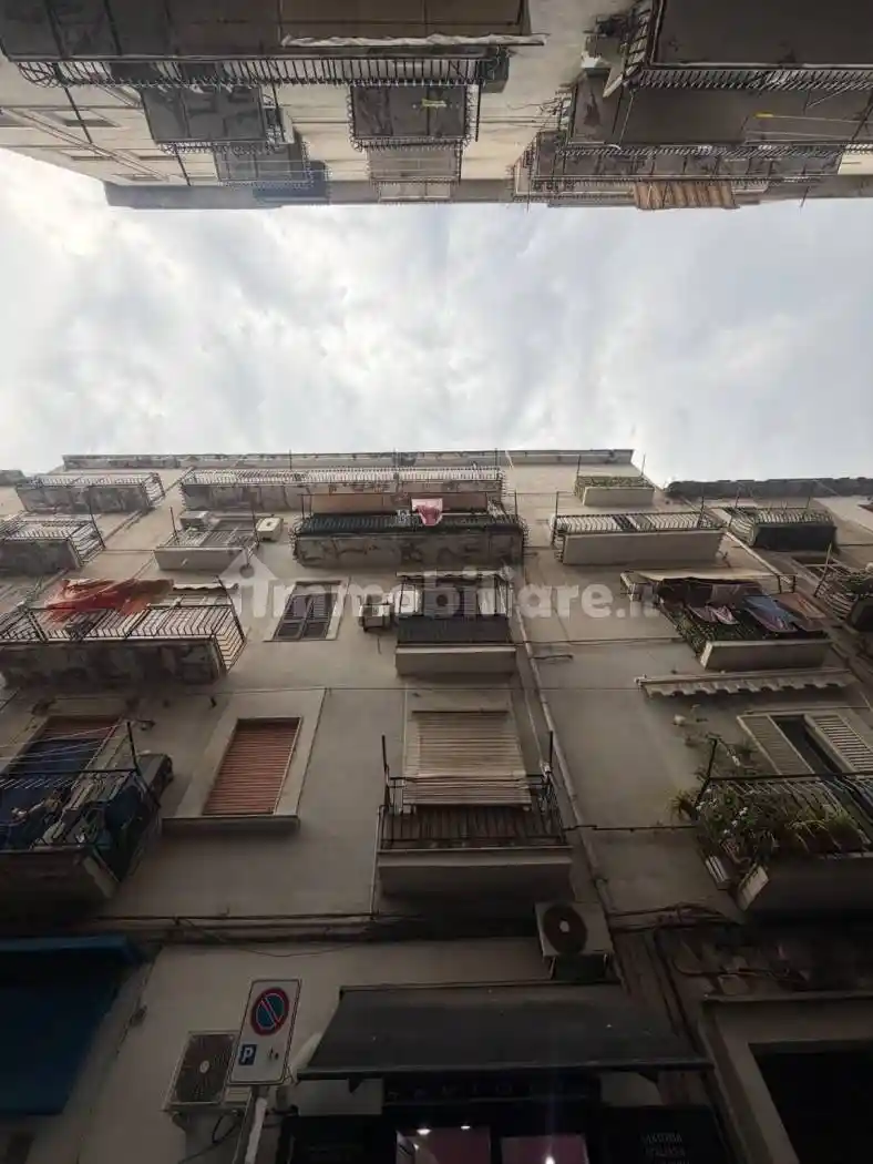Appartamento in vendita a Napoli
