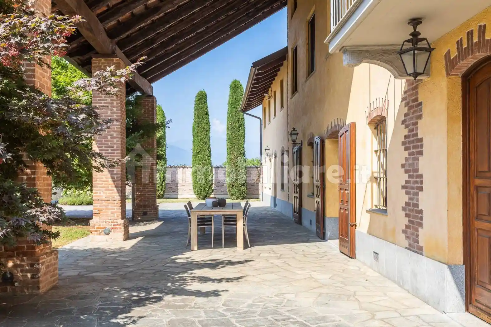 Villa in vendita a Cuneo