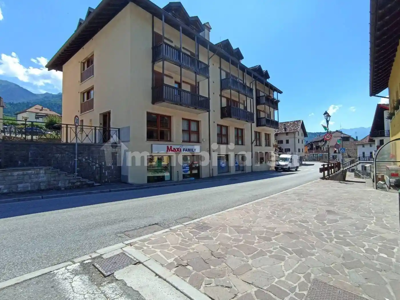 Appartamento in vendita a Ovaro