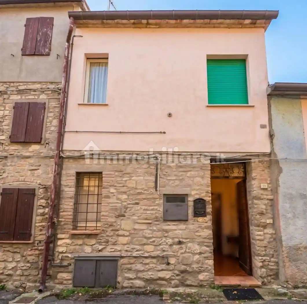 Casa indipendente in vendita a Novafeltria