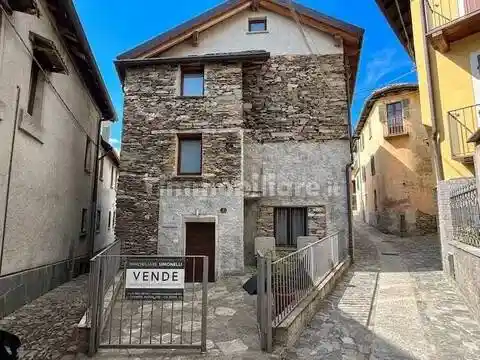 Villa in vendita a Trarego Viggiona