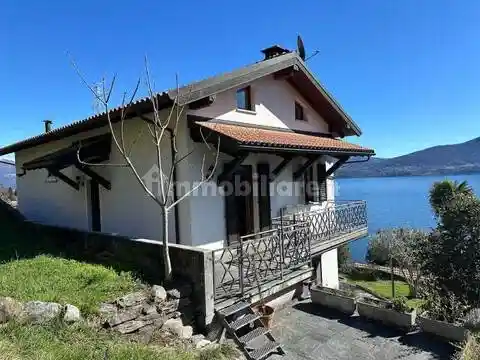 Appartamento in vendita a Oggebbio