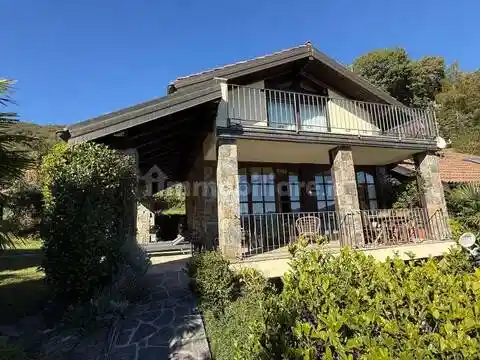 Villa in vendita a Cannero Riviera