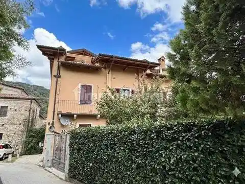 Appartamento in vendita a Verbania