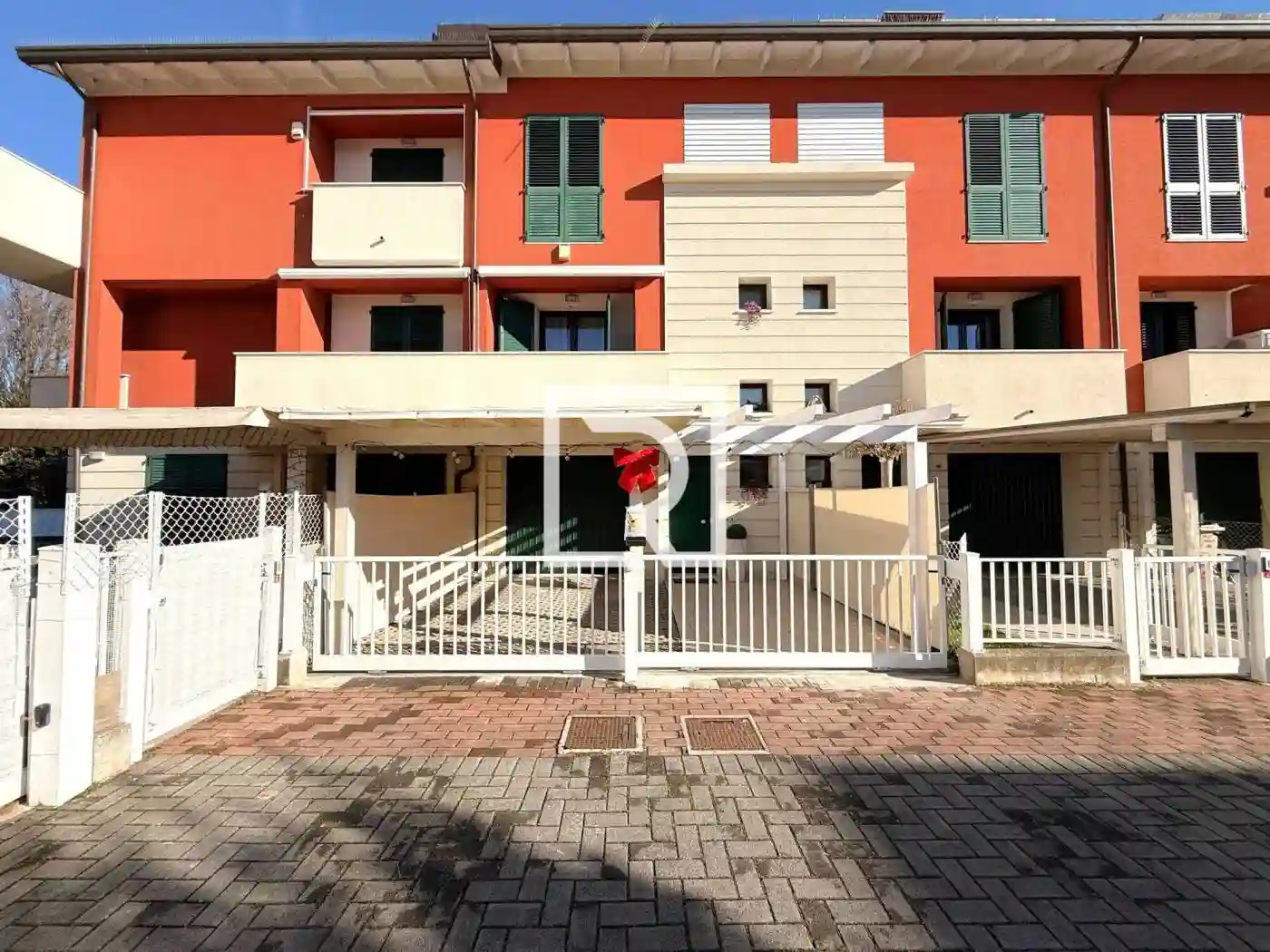 Villetta a schiera - foto 2
