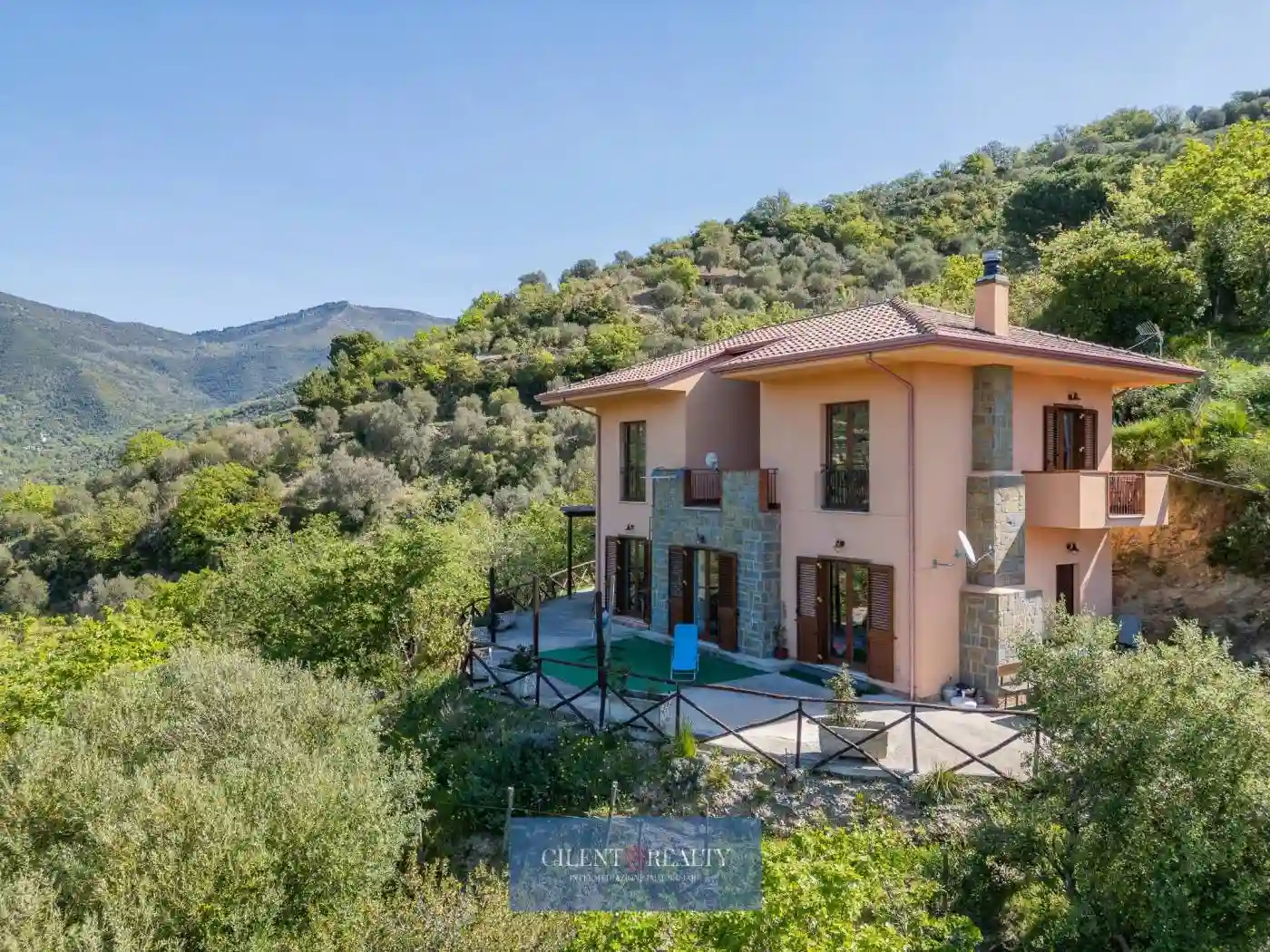 Villa - foto 2