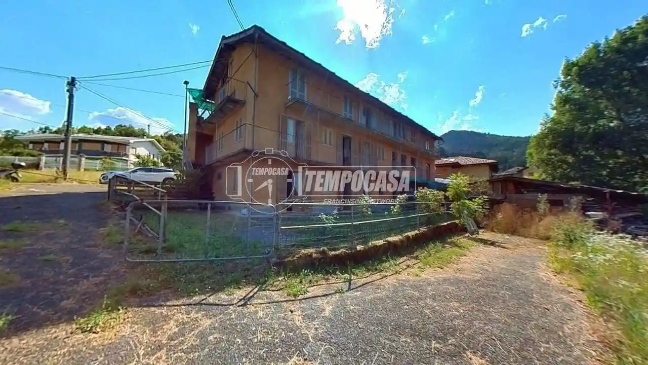 Casa indipendente in vendita a Traves